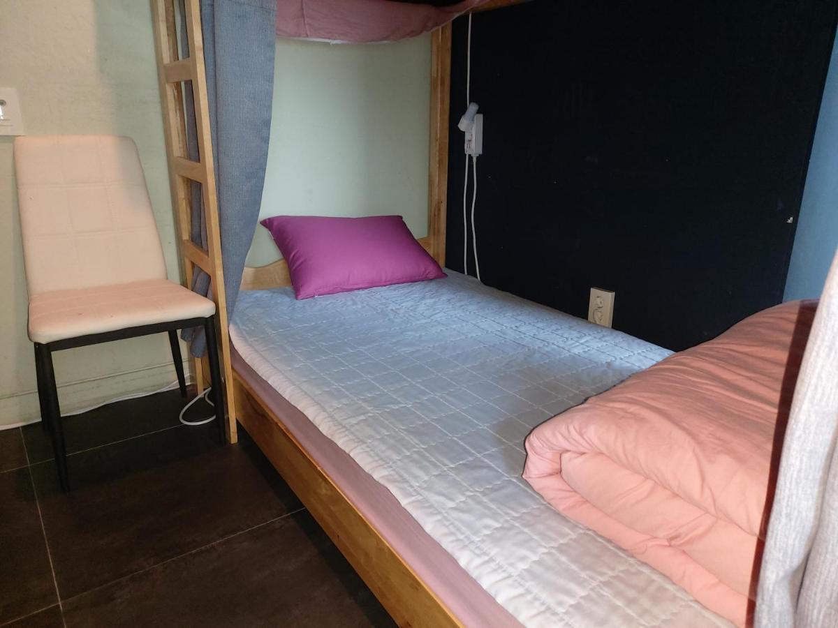 Buzz Guesthouse Hostel Seul Exterior foto