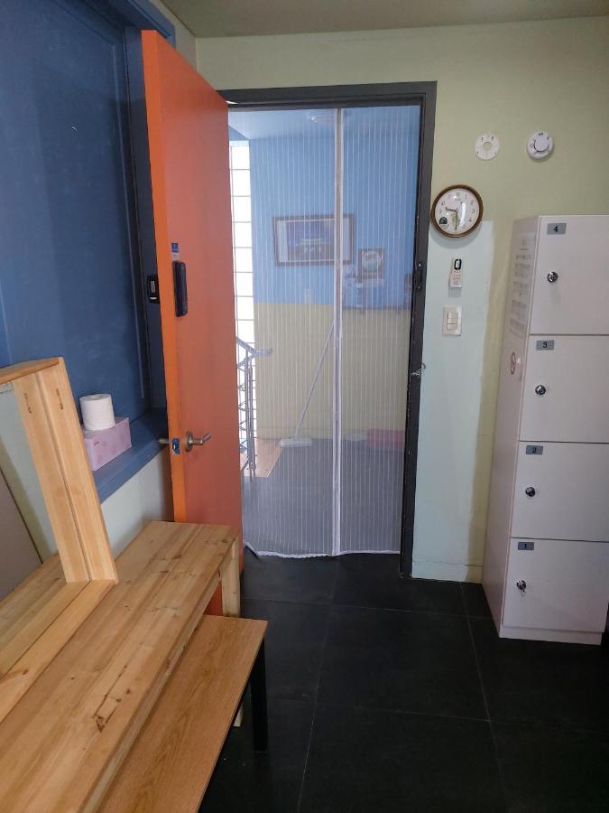 Buzz Guesthouse Hostel Seul Exterior foto