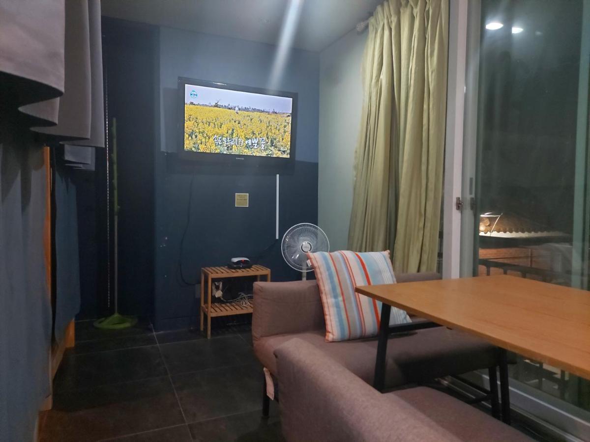 Buzz Guesthouse Hostel Seul Exterior foto