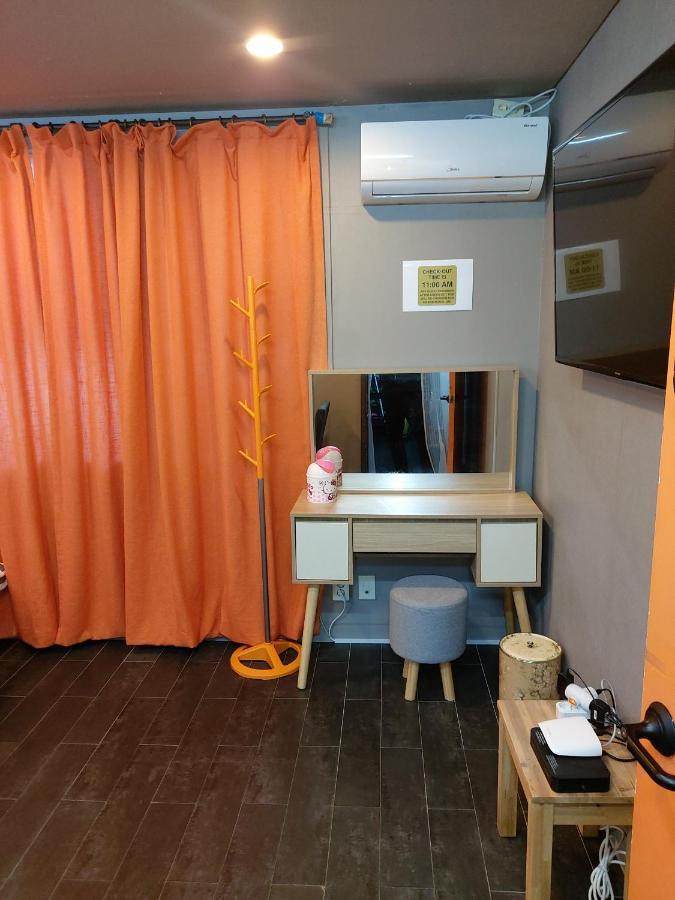 Buzz Guesthouse Hostel Seul Exterior foto